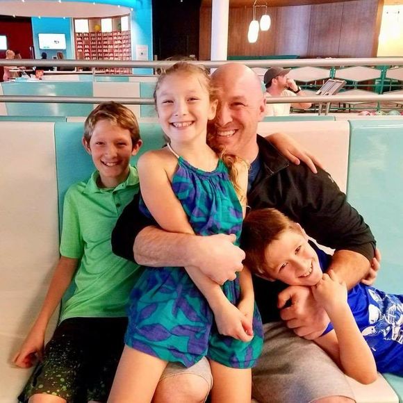 Meet your Posher, Kevin - Picture 1 of 1